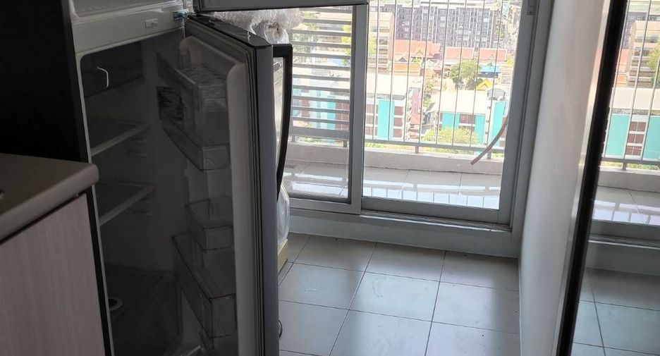 For sale 1 bed condo in Thon Buri, Bangkok