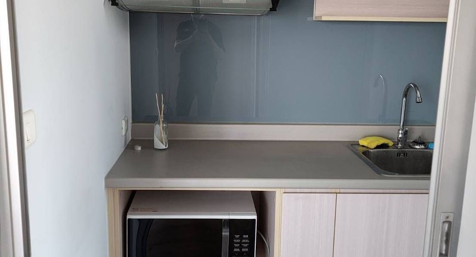 For sale 1 bed condo in Thon Buri, Bangkok