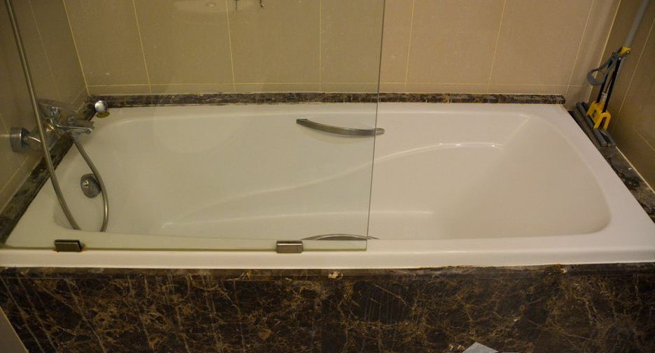 For sale 2 bedrooms condo in Watthana, Bangkok