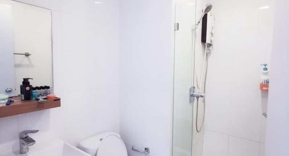 For sale 1 bed condo in Yan Nawa, Bangkok