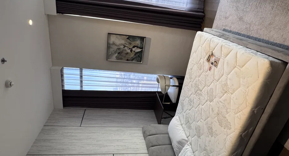 For sale 3 bedrooms condo in Khlong Toei, Bangkok