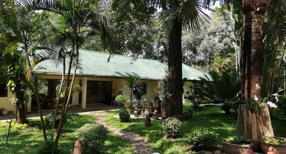 À louer 4 chambres maison à Mueang Chiang Rai, Chiang Rai