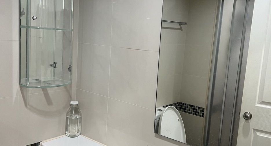 For sale 1 bed condo in Yan Nawa, Bangkok