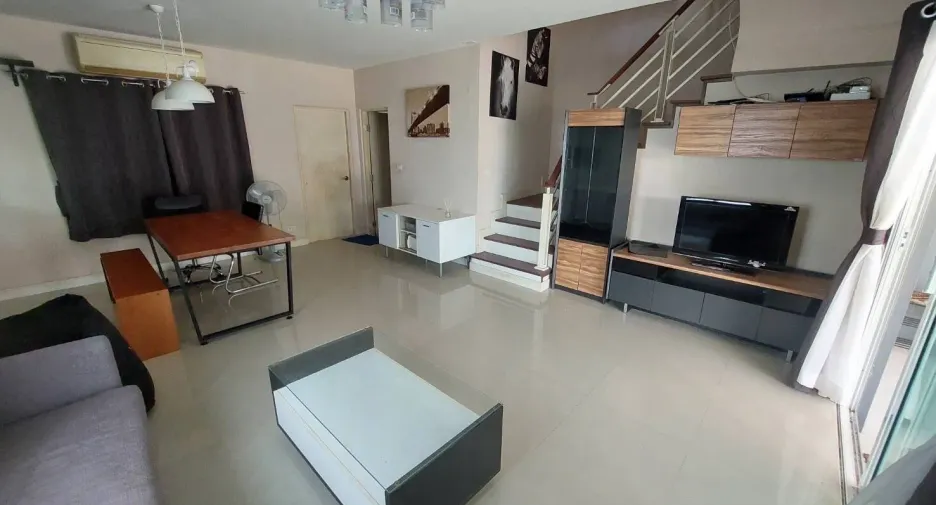For rent 3 bedrooms house in Mueang Phuket, Phuket