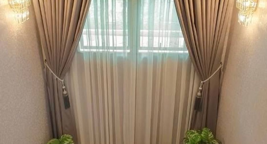 For sale 4 bedrooms house in Pak Kret, Nonthaburi