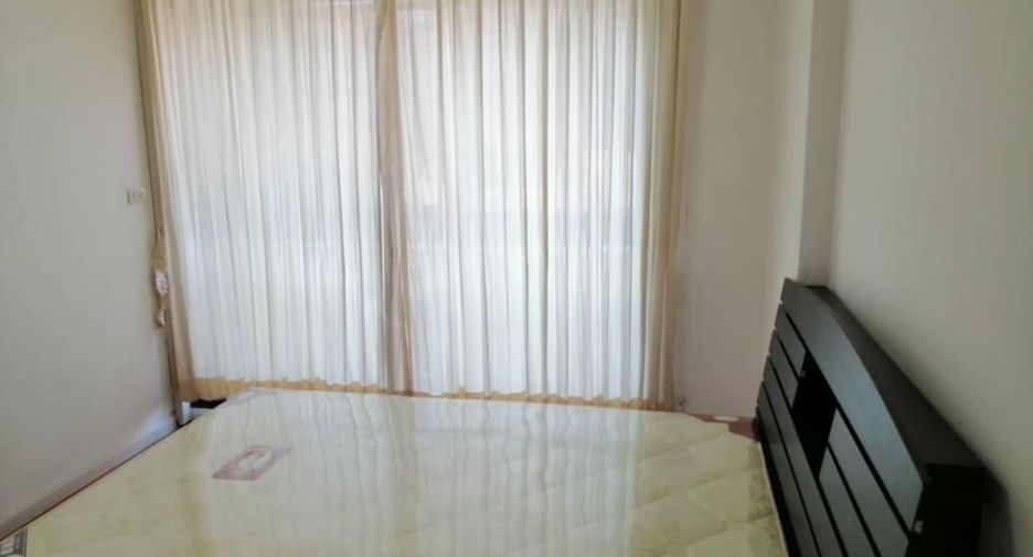 For sale 1 bed condo in Bang Na, Bangkok