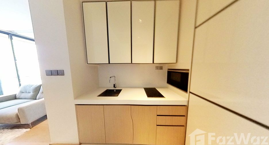 À vendre 1 chambre condo à Khlong Toei, Bangkok