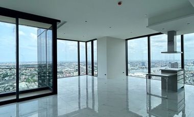 Condo en venta de 3 habitaciones en Bang Kho Laem, Bangkok