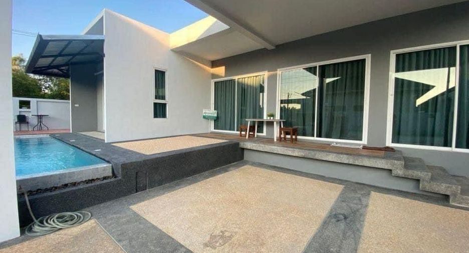 For rent 3 bedrooms villa in Thalang, Phuket