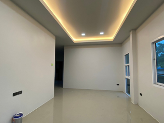 Продажа 2 спальни дом в Mueang Surat Thani, Сураттани