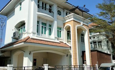 Casa en venta de 3 habitaciones en Bueng Kum, Bangkok
