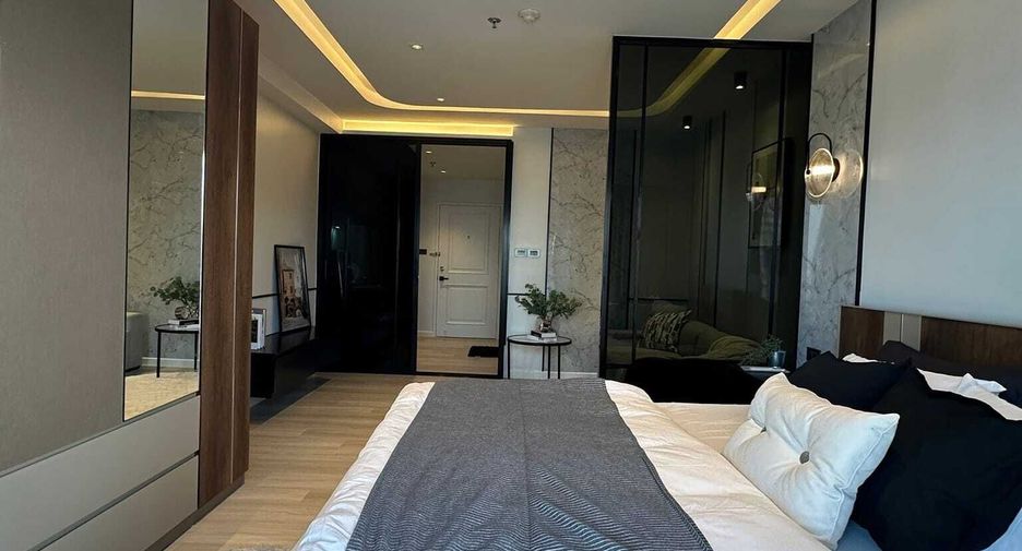 For sale 1 bed condo in Huai Khwang, Bangkok