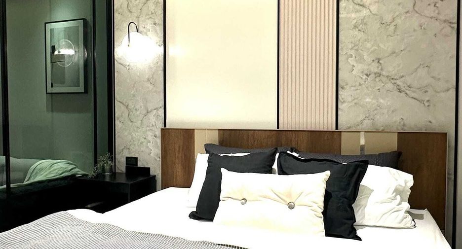 For sale 1 bed condo in Huai Khwang, Bangkok