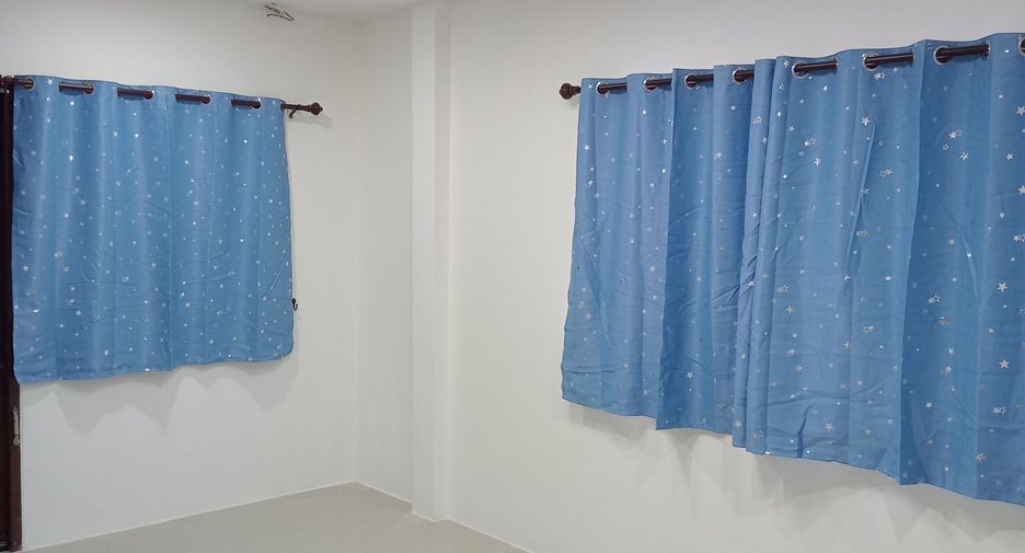 For sale 2 bedrooms townhouse in Mueang Nong Khai, Nong Khai