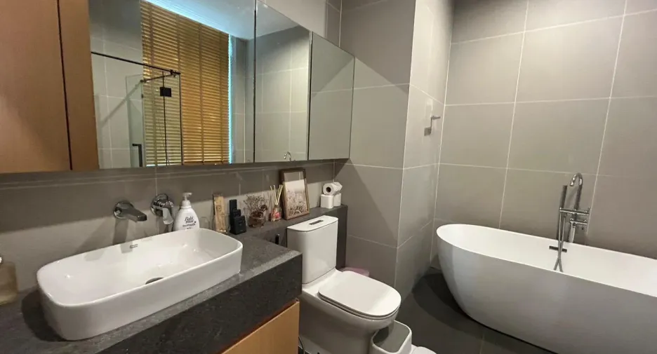 For rent 4 bedrooms villa in Mueang Phuket, Phuket