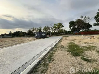 出售 土地 在 Ban Chang, Rayong