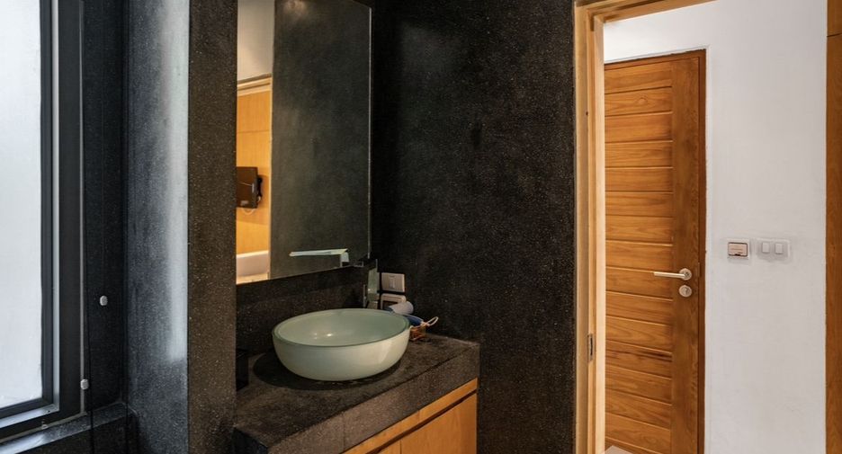 For sale 1 bed condo in Kathu, Phuket