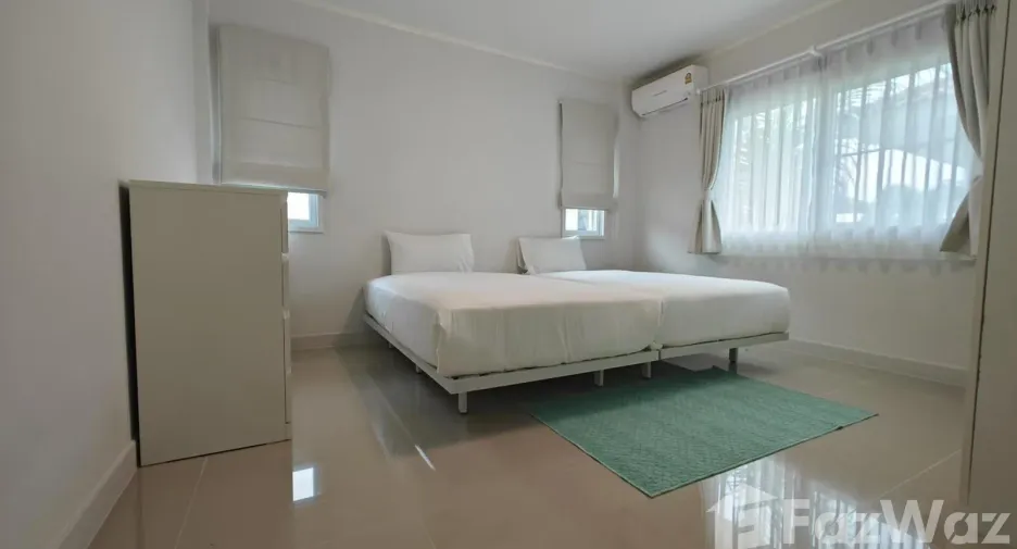 For rent 4 bedrooms house in Mueang Phuket, Phuket
