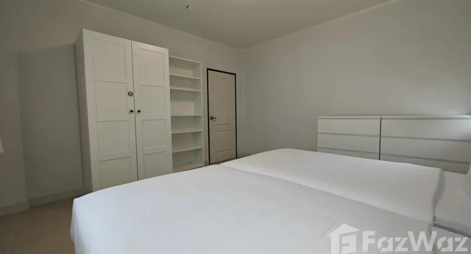 For rent 4 bedrooms house in Mueang Phuket, Phuket