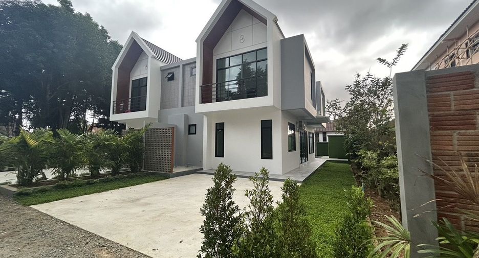 Casa en alquiler de 3 habitaciones en Thalang, Phuket