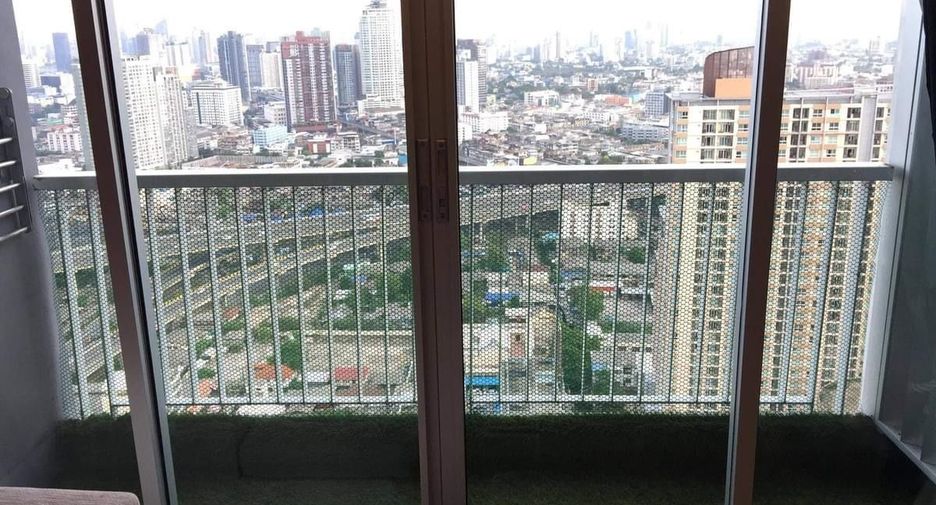 Продажа и аренда 1 кровать кондо в Пхра Кханонг, Бангкок