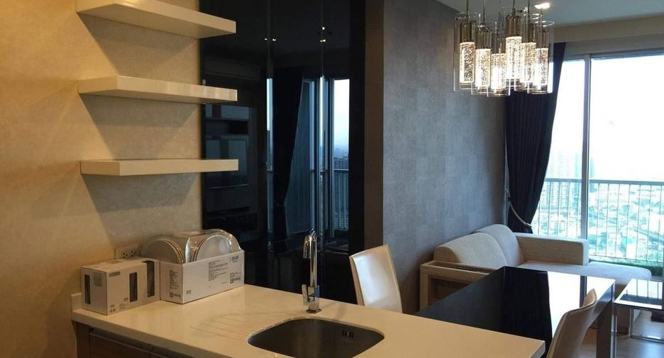 Продажа и аренда 1 кровать кондо в Пхра Кханонг, Бангкок