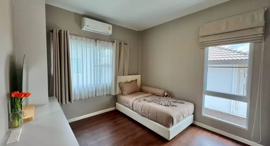 À louer 4 chambres maison à Mueang Phuket, Phuket