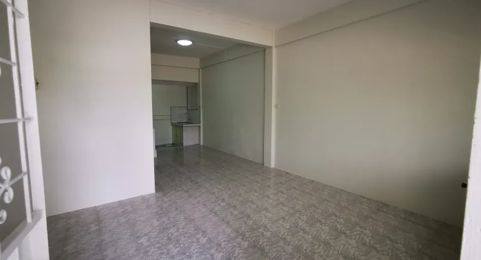 For sale 2 bedrooms townhouse in Mueang Chanthaburi, Chanthaburi