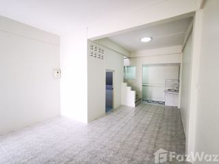 Casa adosada en venta de 2 habitaciones en Mueang Chanthaburi, Chanthaburi