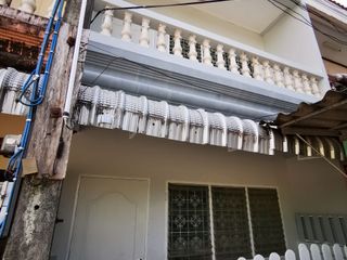 Casa adosada en venta de 2 habitaciones en Mueang Chanthaburi, Chanthaburi