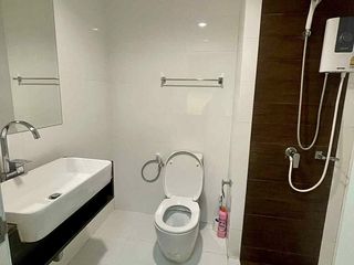 À vendre 1 chambre condo à Suan Luang, Bangkok
