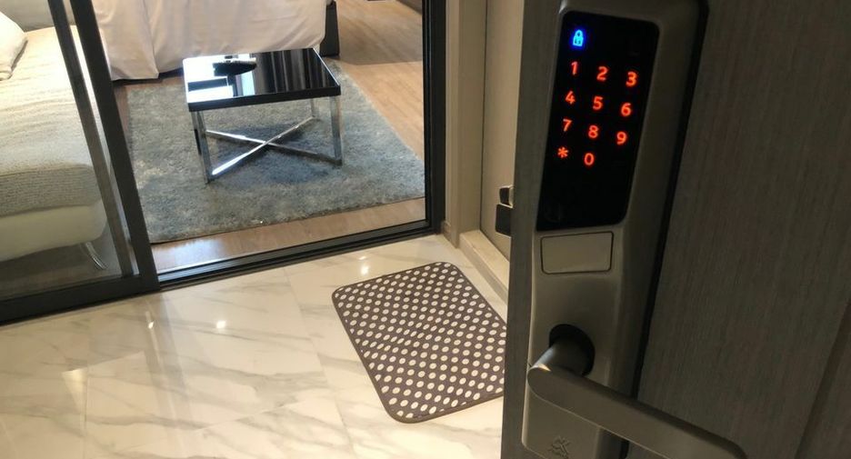 For sale 1 bed condo in Watthana, Bangkok