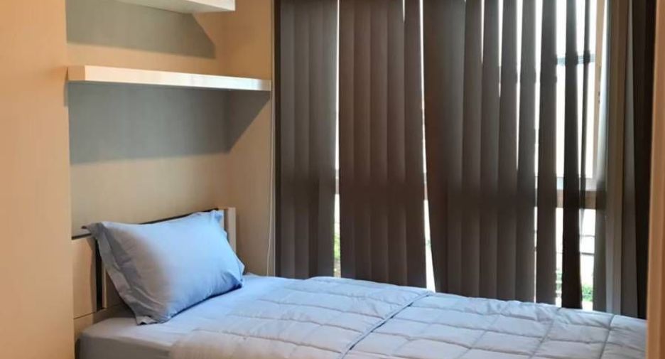 À vendre 2 chambres condo à Huai Khwang, Bangkok
