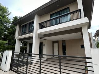 À louer 3 chambres maison à Mueang Phuket, Phuket