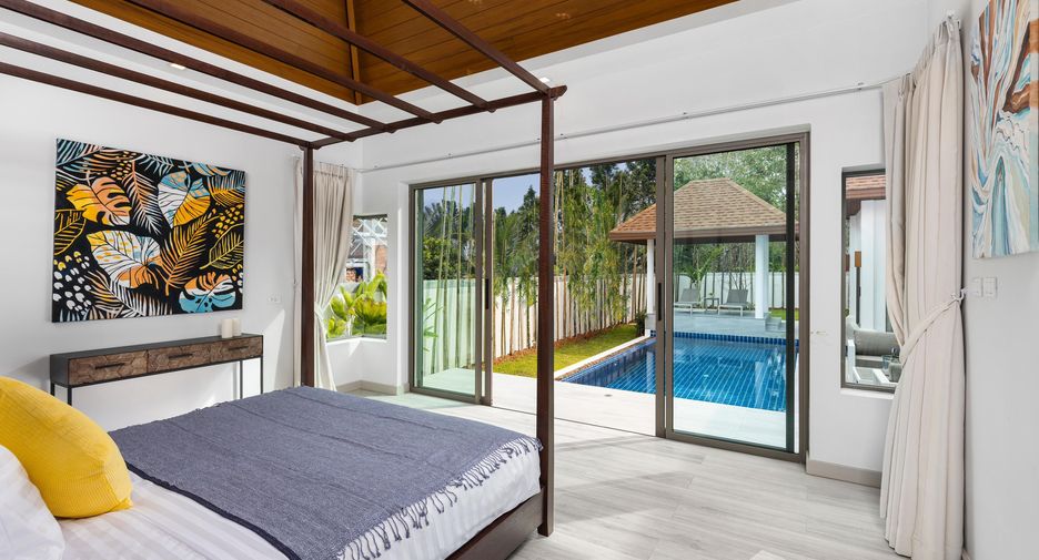 For sale 4 bedrooms villa in Mueang Phuket, Phuket
