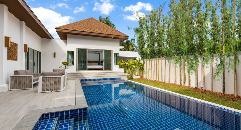 For sale 4 bedrooms villa in Mueang Phuket, Phuket