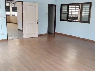 For sale 3 bedrooms house in Mueang Surat Thani, Surat Thani