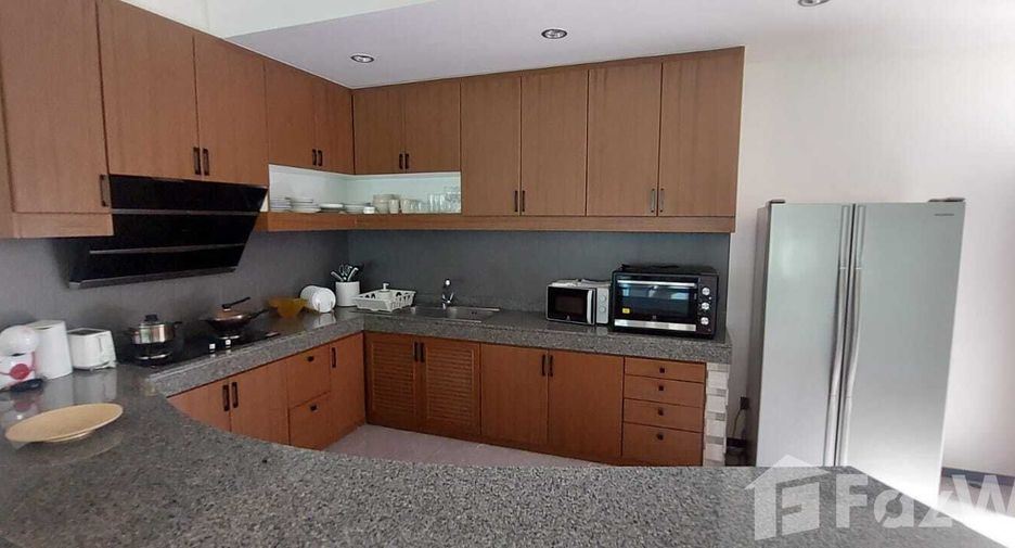 For sale 3 bedrooms villa in Thalang, Phuket