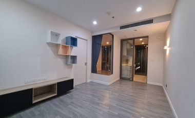 À vendre 1 chambre condo à Khlong San, Bangkok