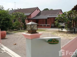 For sale 4 bedrooms house in Mueang Ratchaburi, Ratchaburi