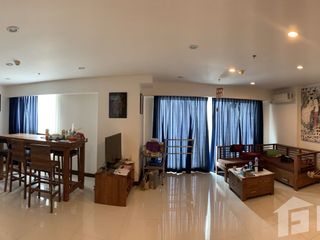For sale 2 bedrooms condo in Yan Nawa, Bangkok