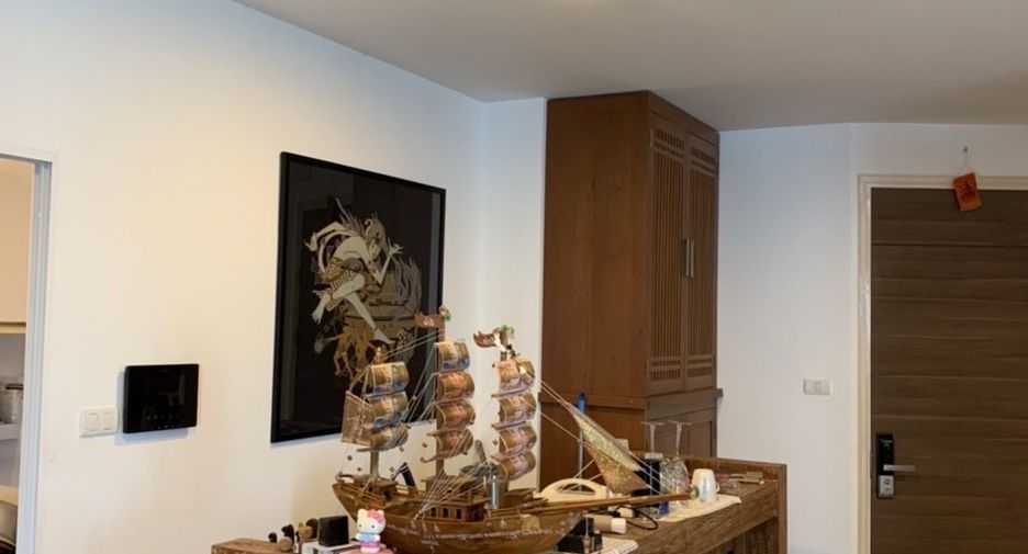 For sale 2 bedrooms condo in Yan Nawa, Bangkok