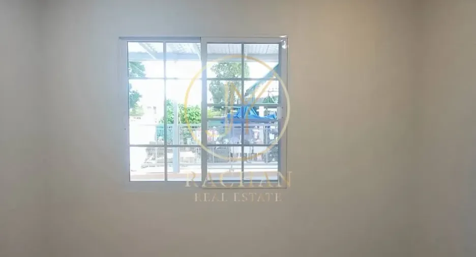 For sale 4 ベッドルーム townhouse in Bang Bua Thong, Nonthaburi