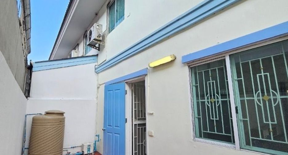 For rent 3 bedrooms townhouse in Bang Yai, Nonthaburi