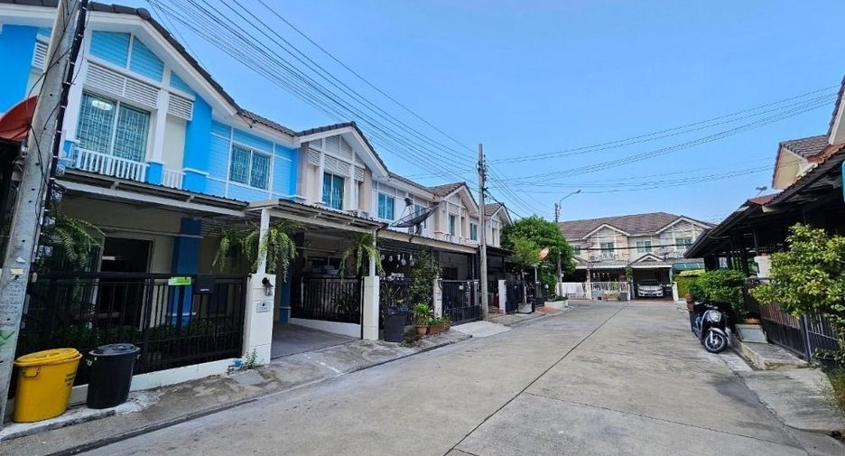 For rent 3 bedrooms townhouse in Bang Yai, Nonthaburi