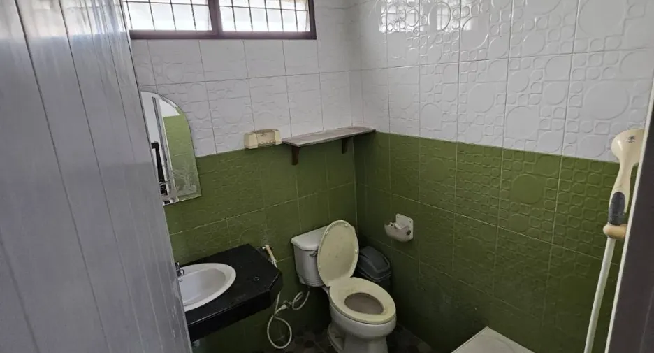 For rent 3 bedrooms townhouse in Mueang Nonthaburi, Nonthaburi