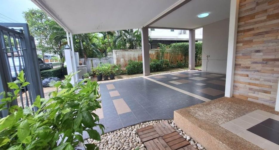 For rent 4 ベッドルーム house in Mueang Phuket, Phuket