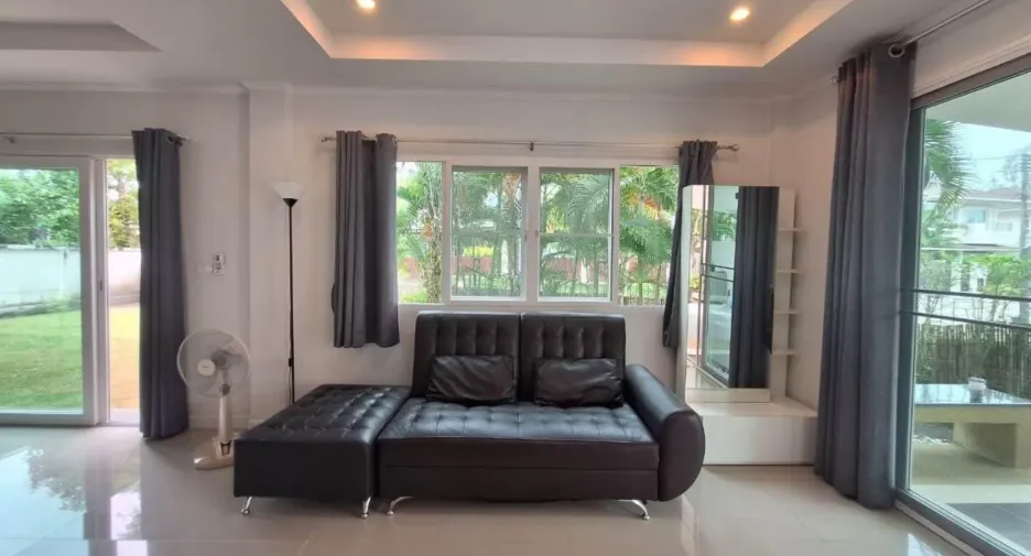 For rent 4 ベッドルーム house in Mueang Phuket, Phuket