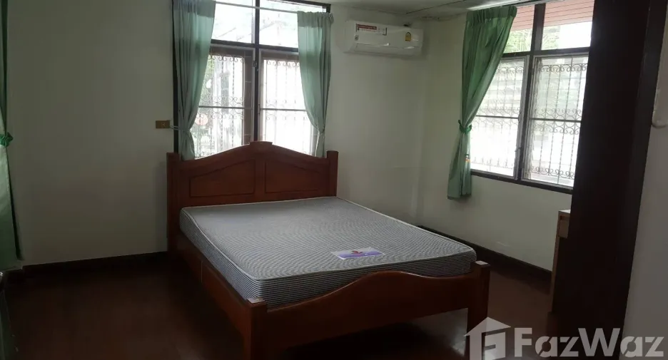 Аренда 4 спальни дом в Mueang Songkhla, Songkhla