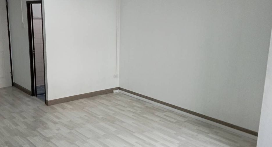 For sale studio condo in Lat Phrao, Bangkok